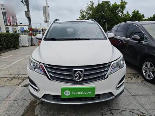 Baojun 560 2016