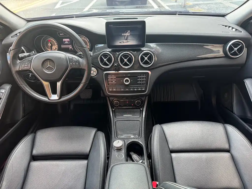 Mercedes-Benz GLA 2016 — фото 19