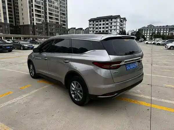 Geely Jiaji 2021