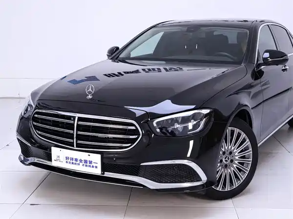 Mercedes-Benz E-Class 2023