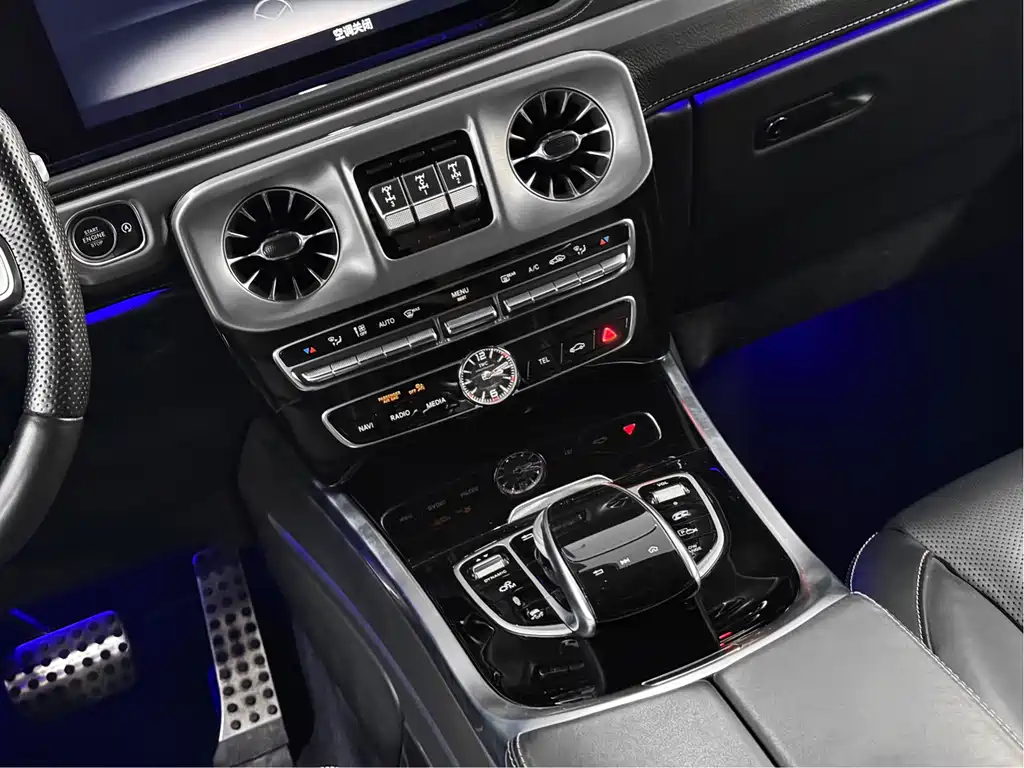 Mercedes-Benz G-Class AMG 2023 — фото 9
