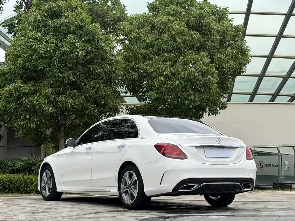 Mercedes-Benz C-Class 2020 — фото 9