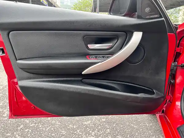 BMW 3 Series 2016