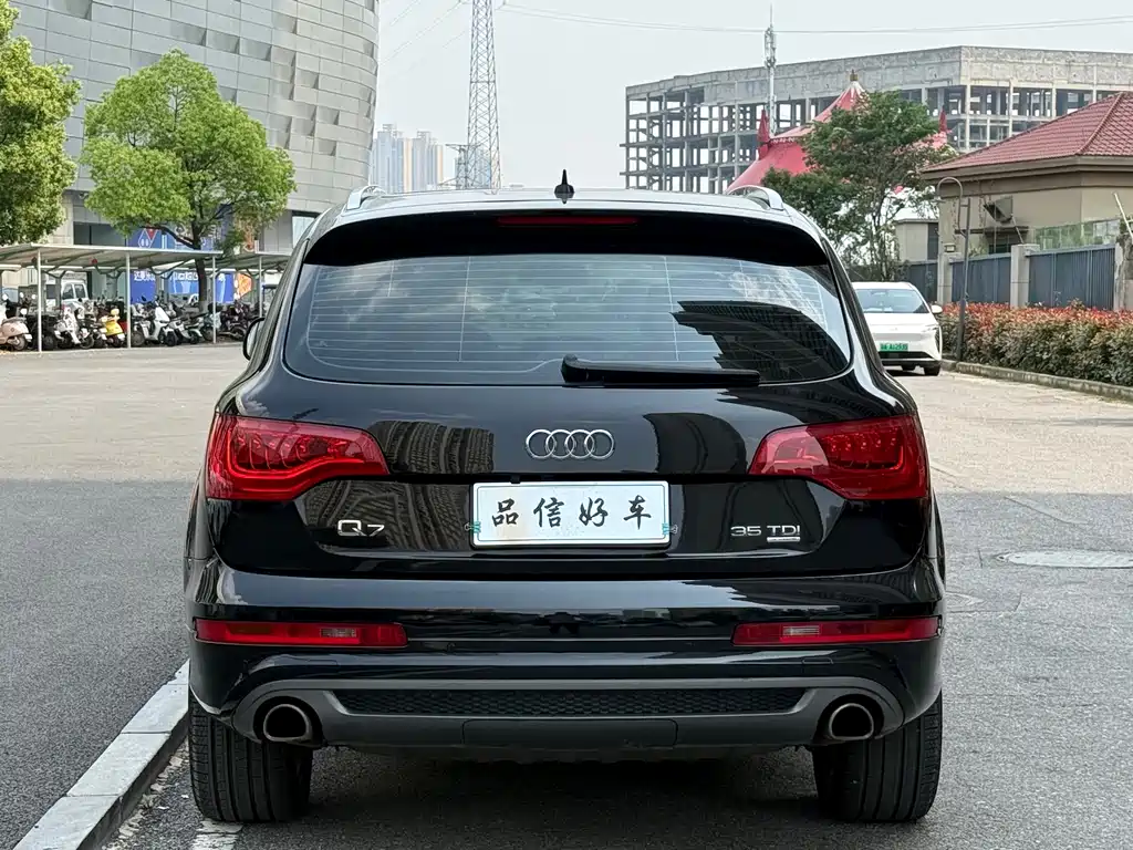 Audi Q7 2015 — фото 5