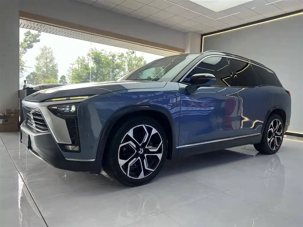 NIO ES8 2020