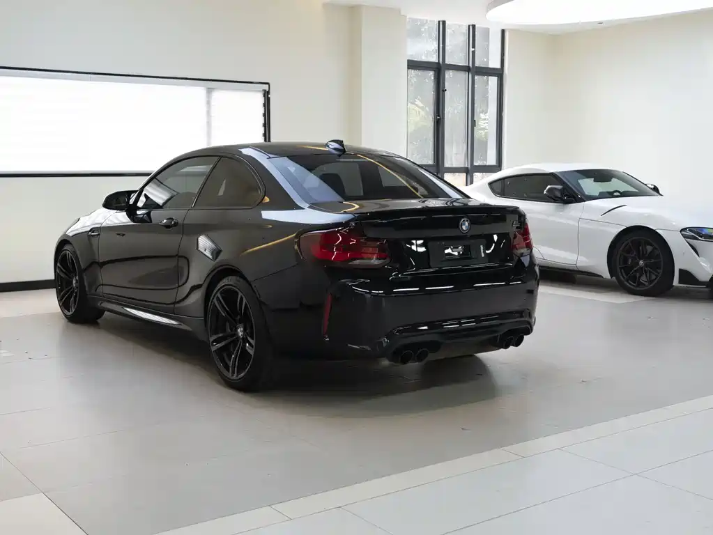 BMW M2 2020 — фото 15