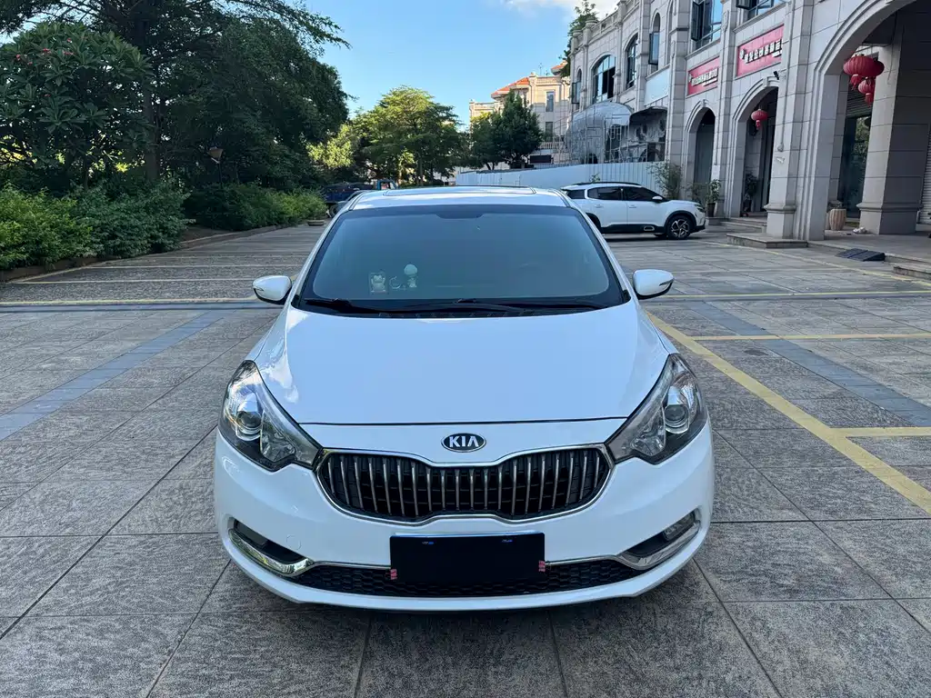 Kia K3 2015