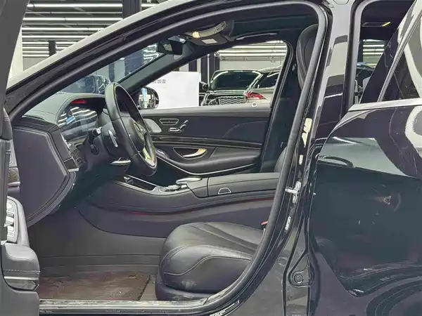 Mercedes-Benz S-Class 2018