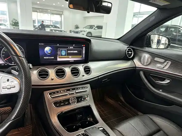 Mercedes-Benz E-Class 2019