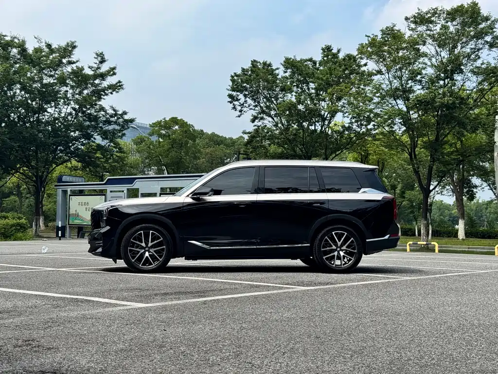 GAC Motor Trumpchi GS8 2023