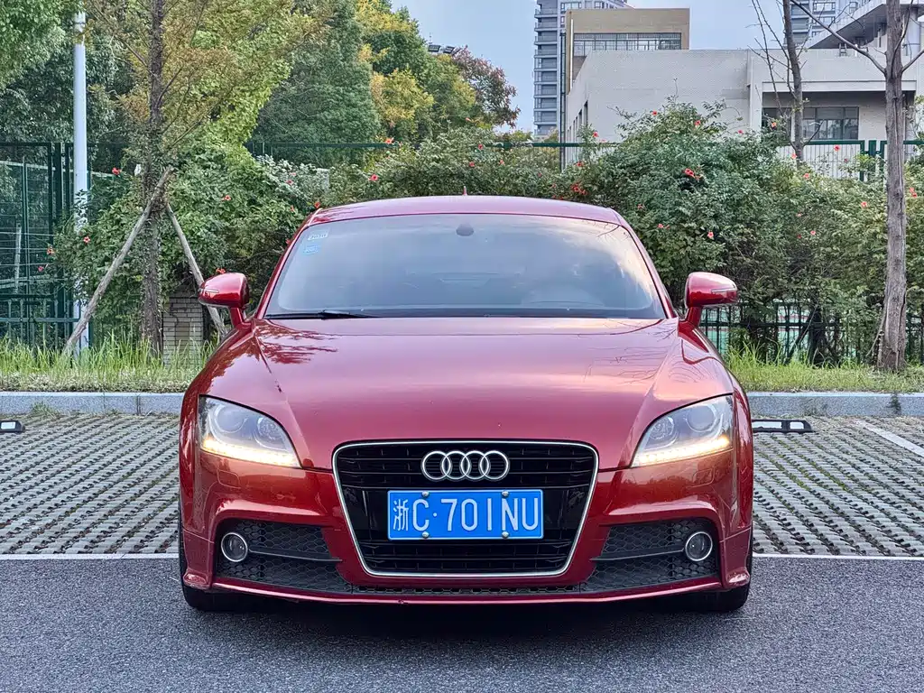 Audi TT 2014 — фото 2