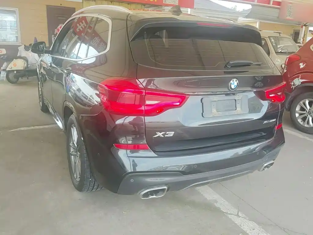 BMW X3 2021