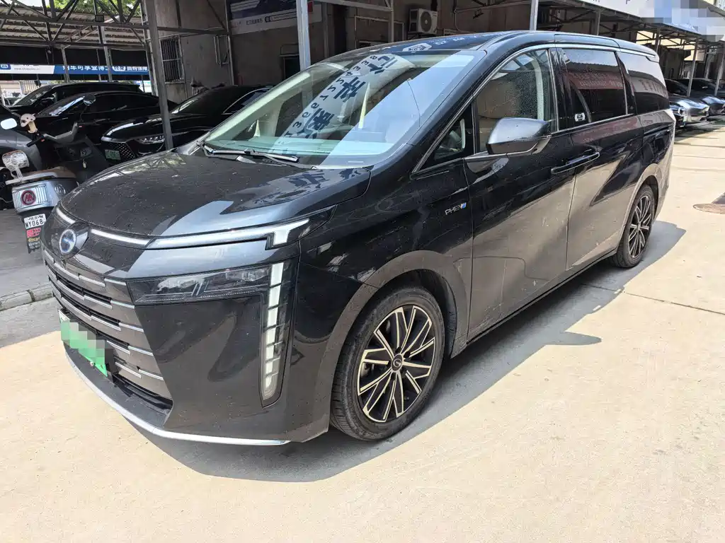 GAC Motor E8 PHEV 2024 — фото 3