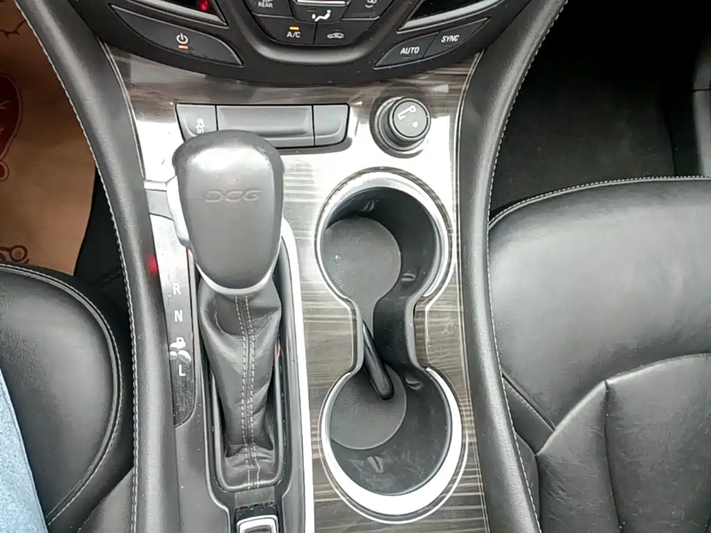 Buick Envision Plus 2018 — фото 14