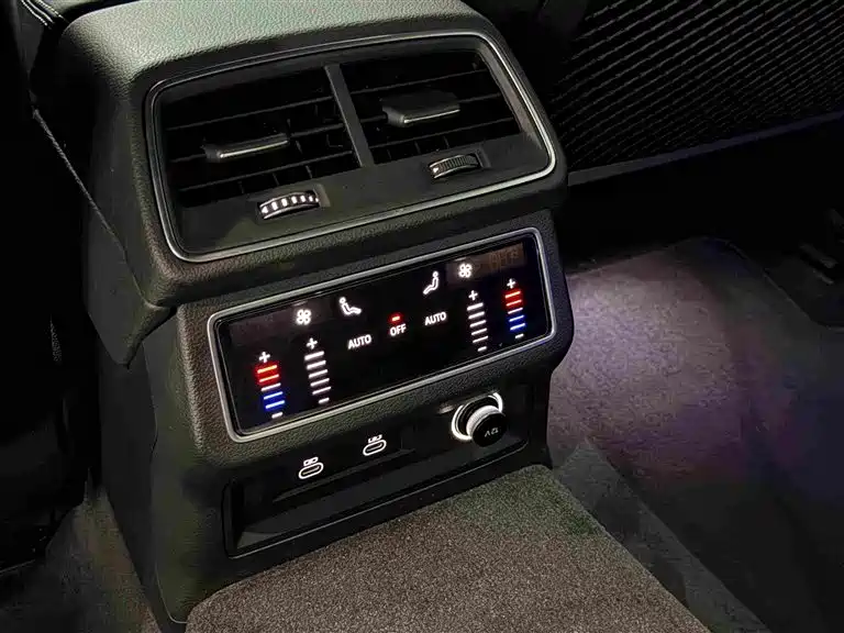Audi A6L 2023 — фото 16