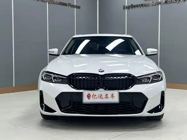BMW 3 Series 2023