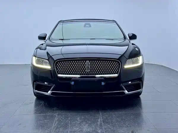 Lincoln Continental 2017
