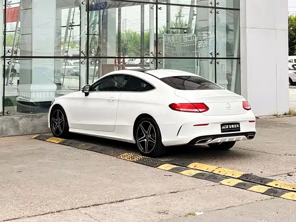 Mercedes-Benz C-Class 2017