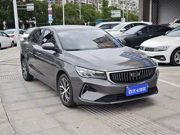 Geely Emgrand 2024