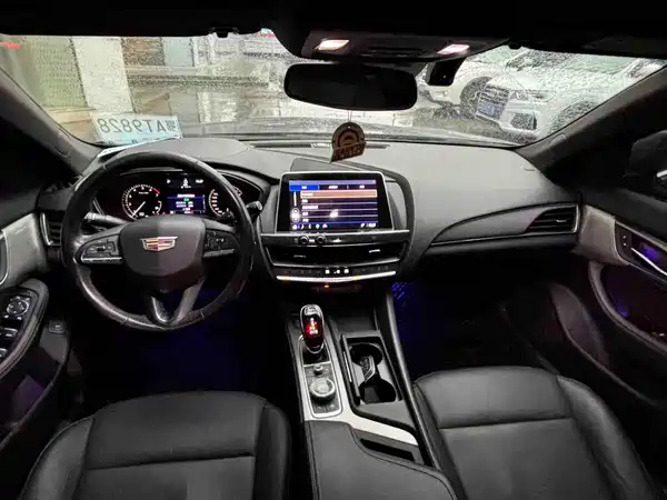Cadillac CT5 2021