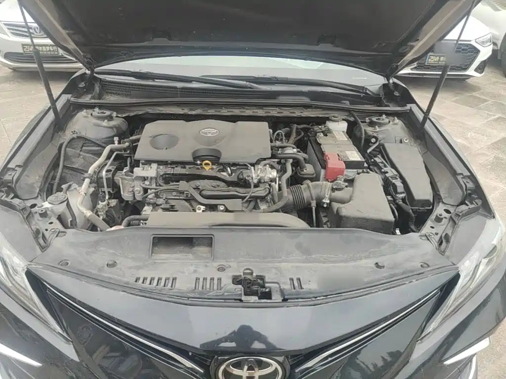 Toyota Camry 2022 — фото 20