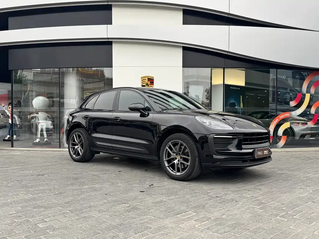 Porsche Macan 2023 — фото 3