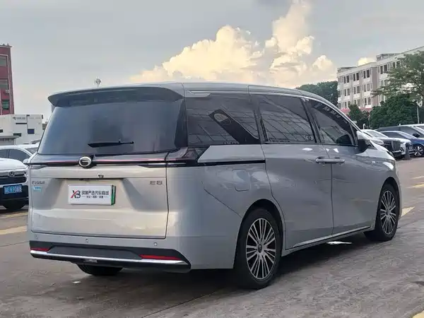 GAC Trumpchi E8 PHEV 2024