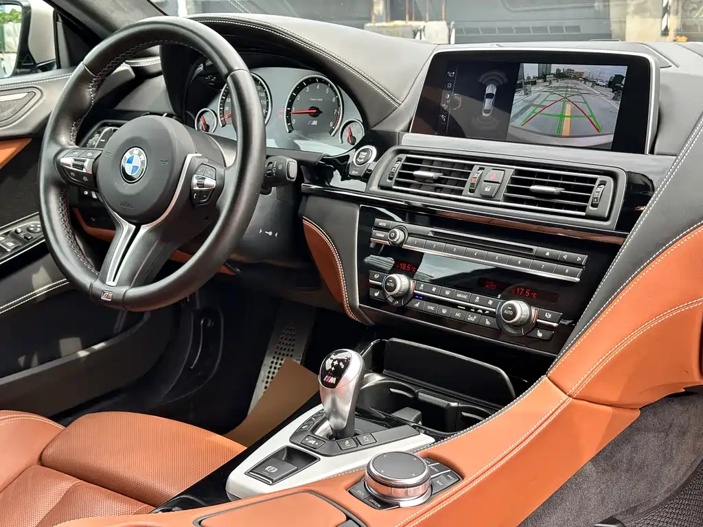 BMW M6 2018 — фото 14