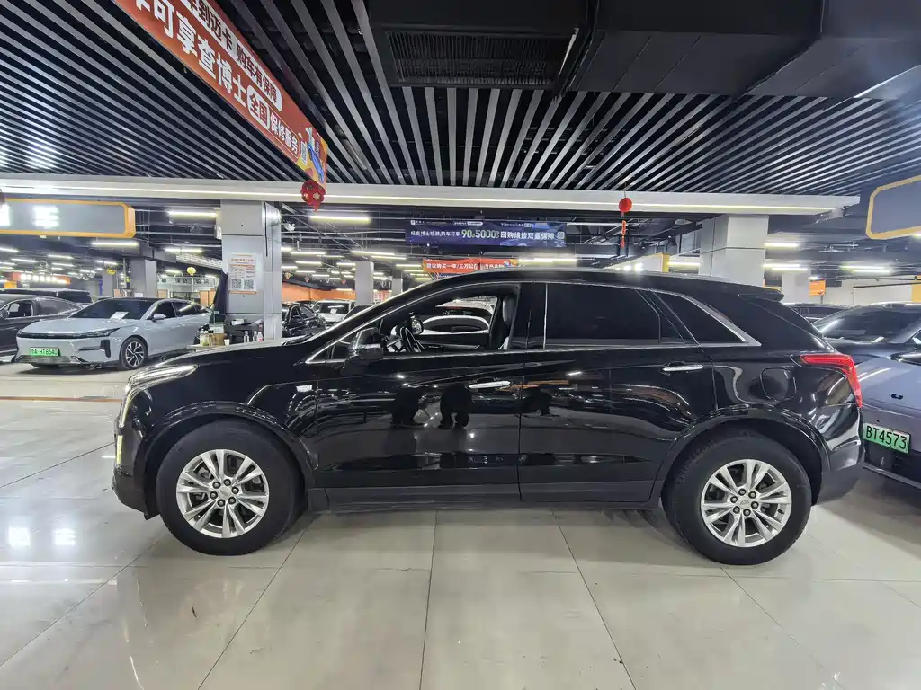 Cadillac XT5 2019 — фото 3