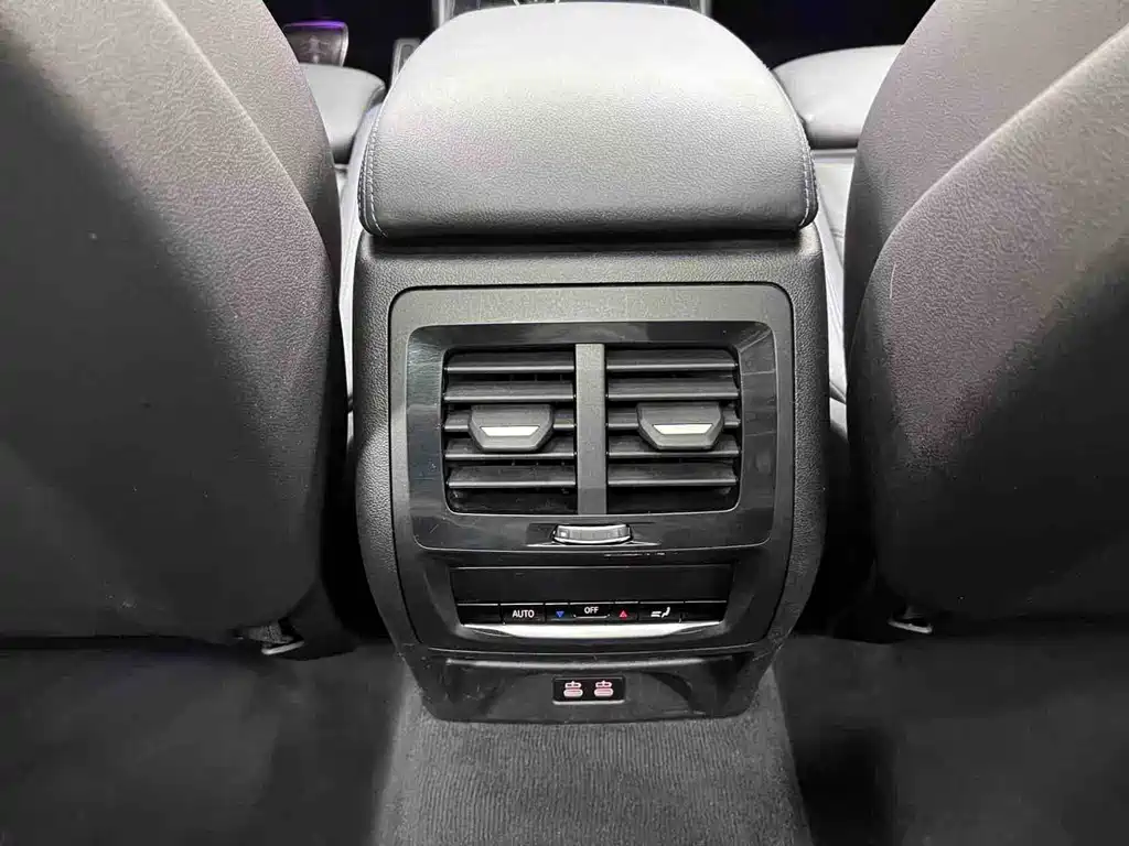 BMW X3 M 2023 — фото 12