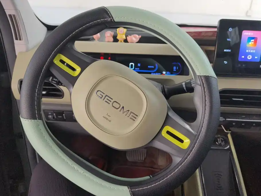 Geely Galaxy Panda 2023 — фото 15