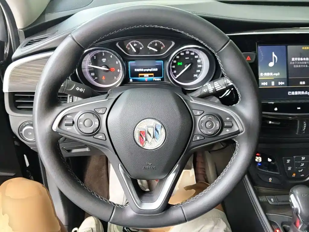 Buick Envision Plus 2021 — фото 11