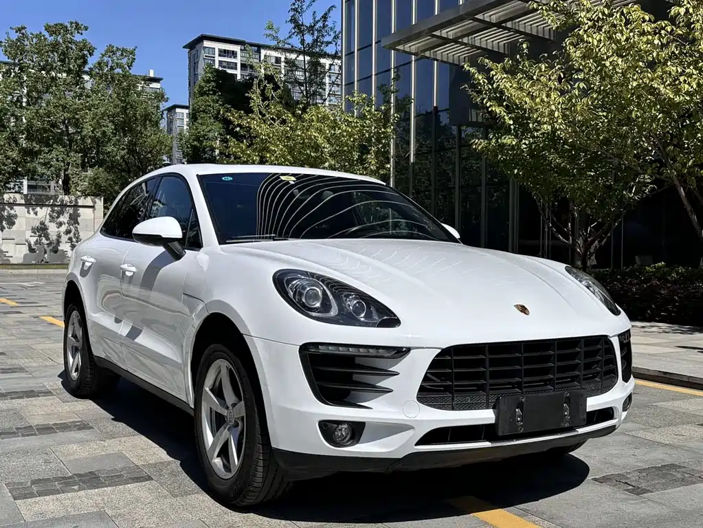 Porsche Macan 2017 — фото 3
