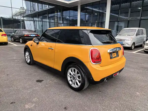 MINI MINI 2016