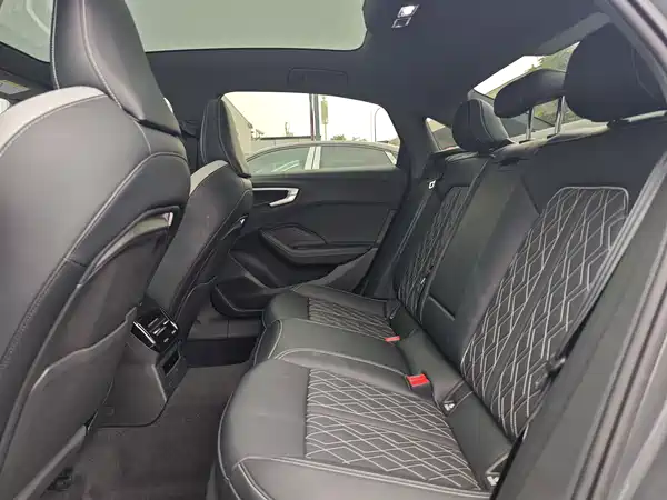 Audi A5L 2025
