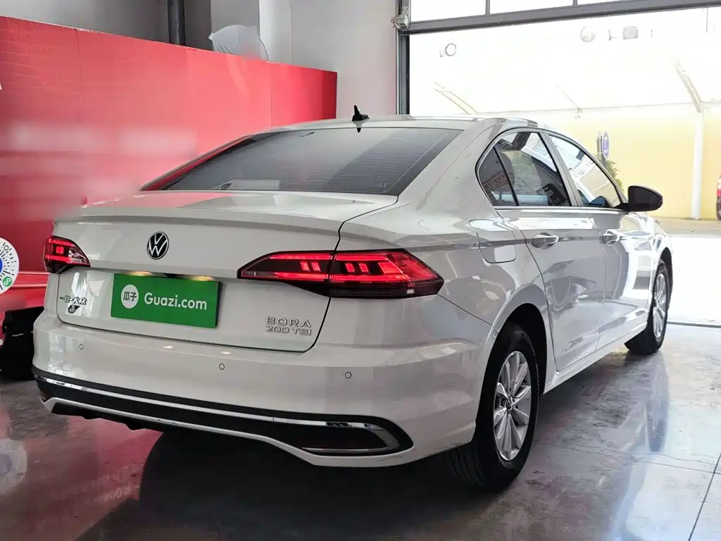 Volkswagen Bora 2024