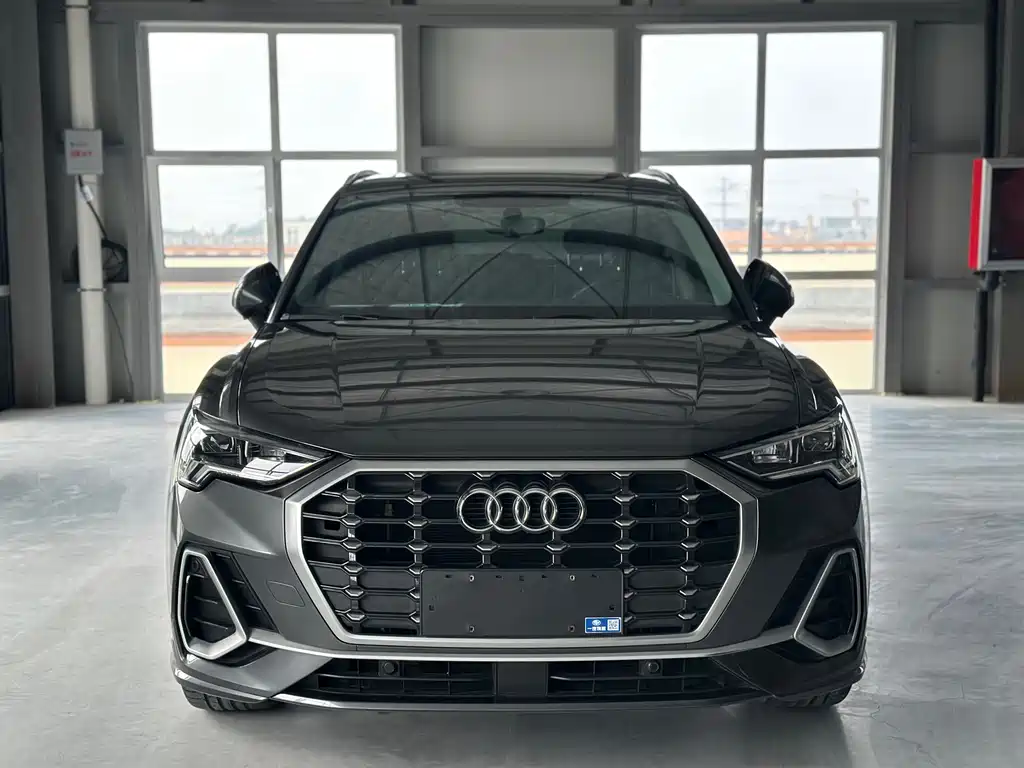 Audi Q3 2022