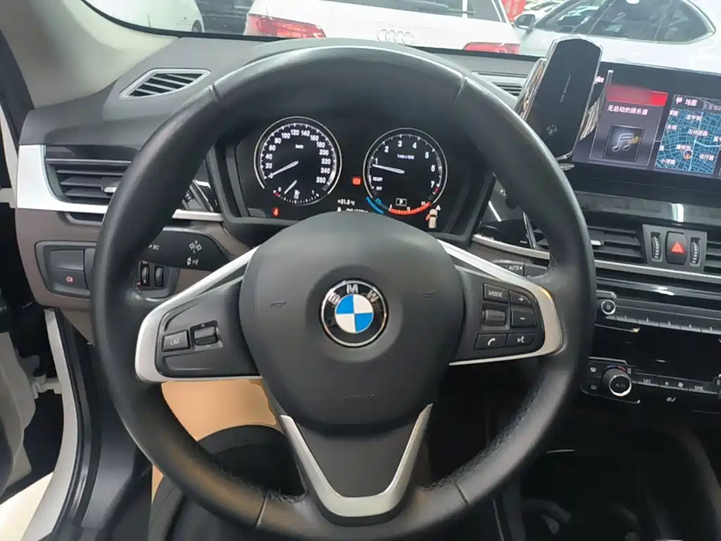 BMW X1 2020 — фото 11