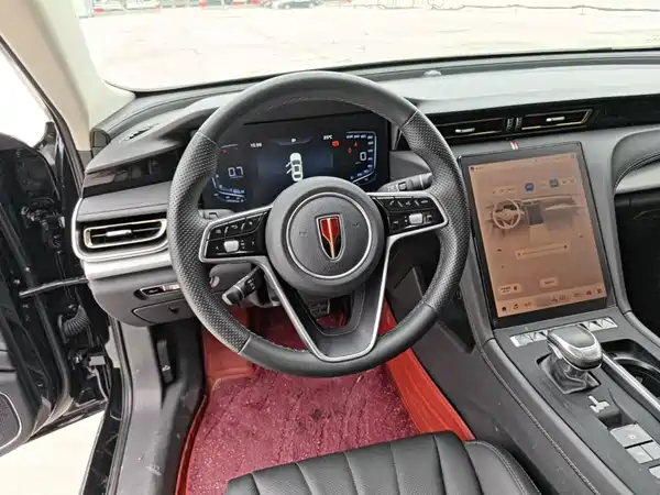 Hongqi H5 2025