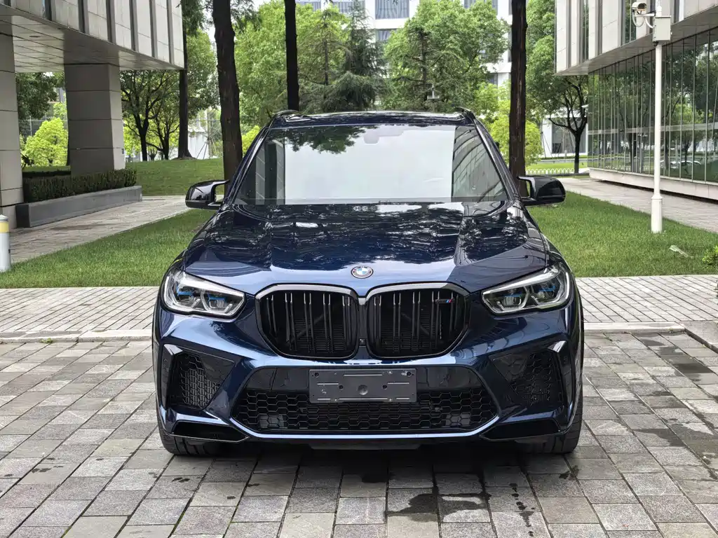 BMW X5 M 2022 — фото 2