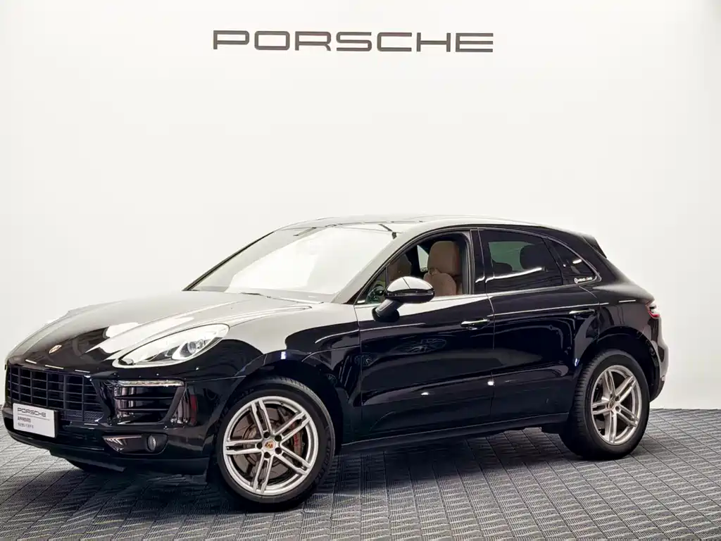 Porsche Macan 2018 — фото 1