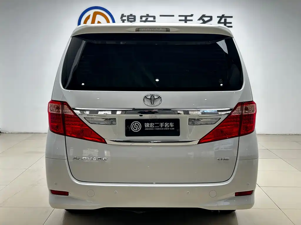 Toyota Alphard 2015 — фото 25