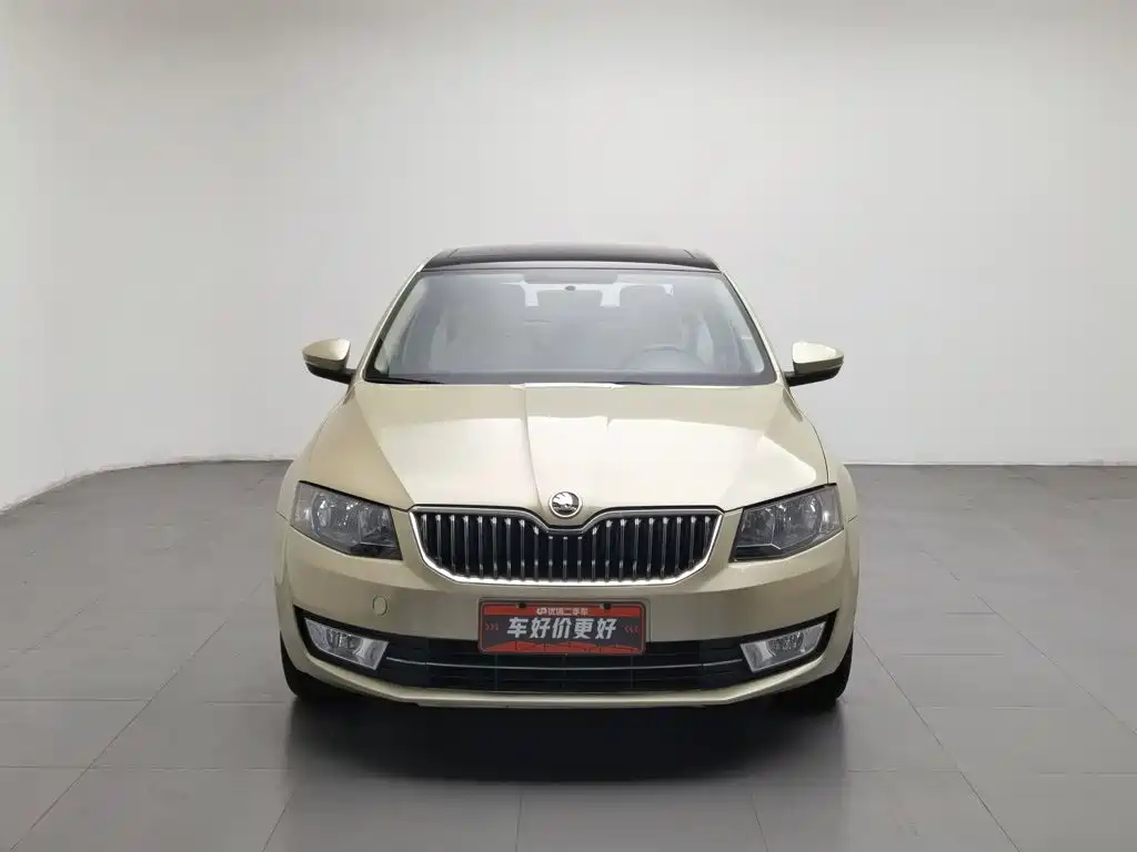 Skoda Octavia 2014 — фото 3