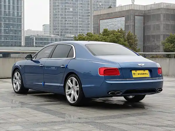 Bentley Flying Spur 2017