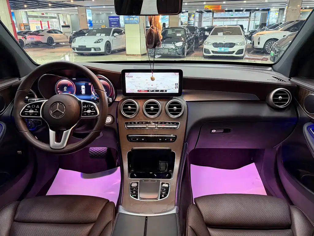 Mercedes-Benz GLC 2021 — фото 10