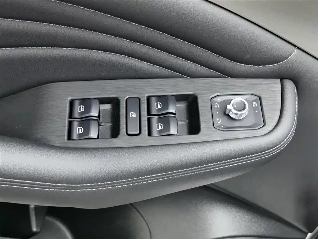 Haval F7 2019 — фото 9