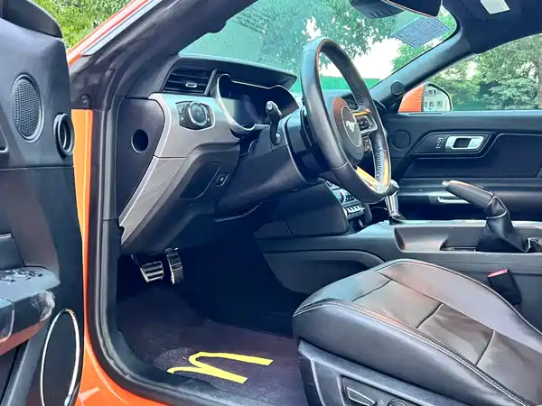 Ford Mustang 2021