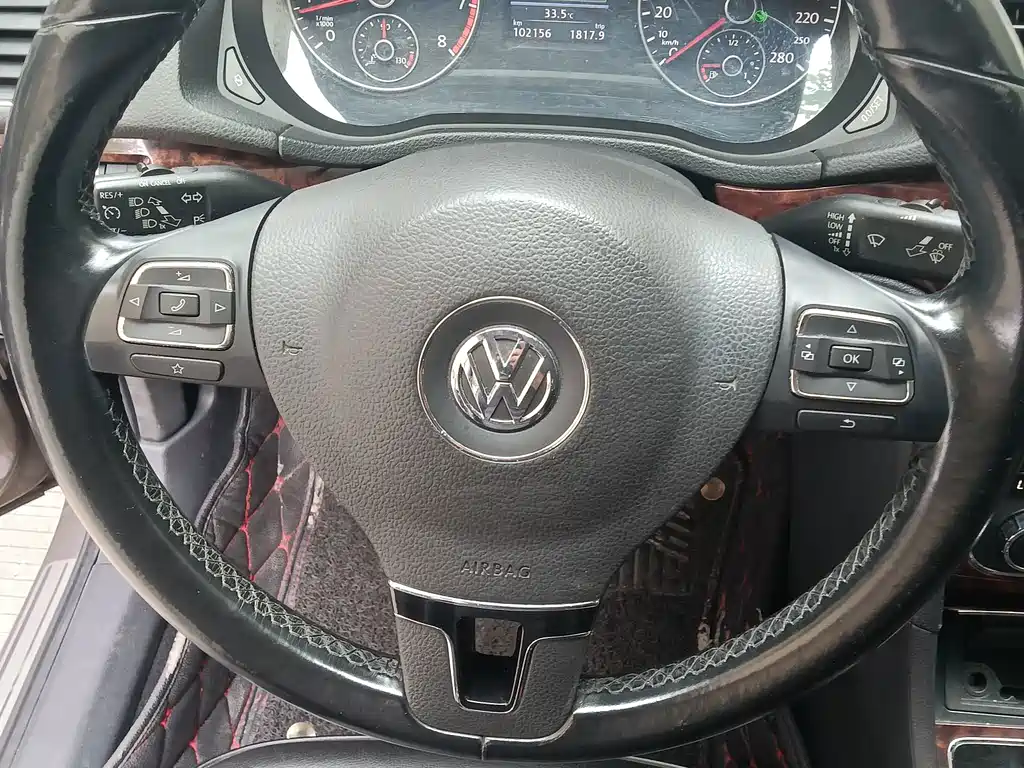 Volkswagen Passat 2012
