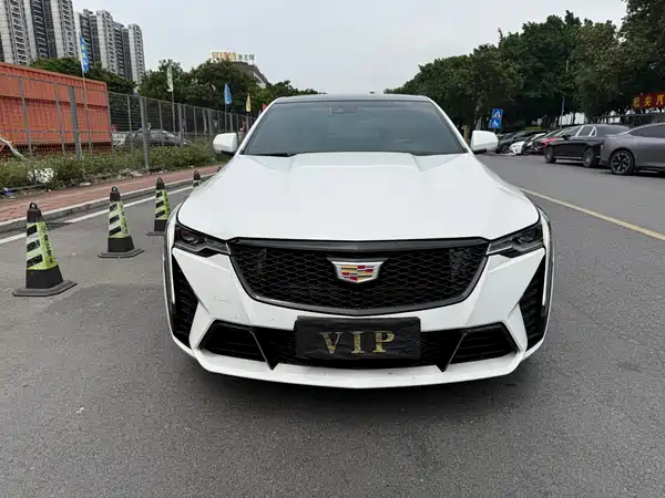 Cadillac CT4 2020