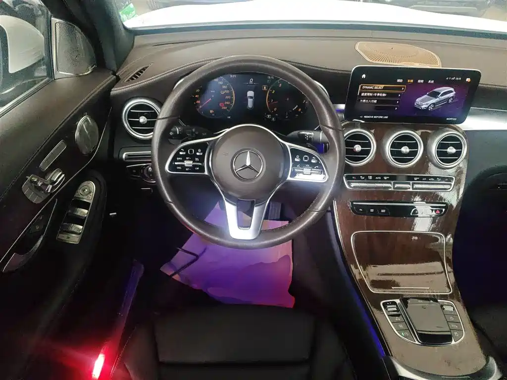 Mercedes-Benz GLC 2022 — фото 11